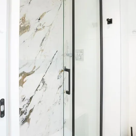 Luxurious Two Bedrooms Cannes