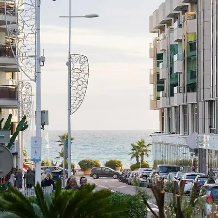 Luxurious Two Bedrooms Lejlighed Cannes